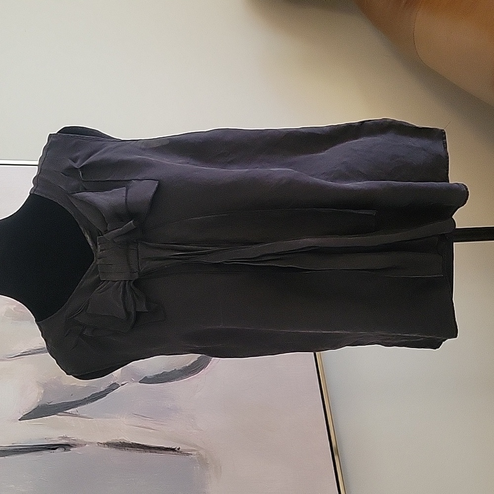 Kristin Davis black 100% silk blouse